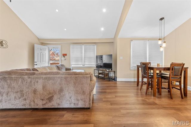 44 Dugger Street, East Alton, IL 62024