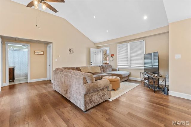 44 Dugger Street, East Alton, IL 62024