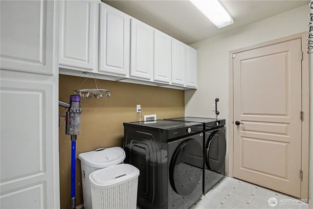 417 SW 353rd Street, Federal Way, WA 98023