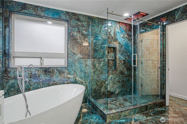 417 SW 353rd Street, Federal Way, WA 98023