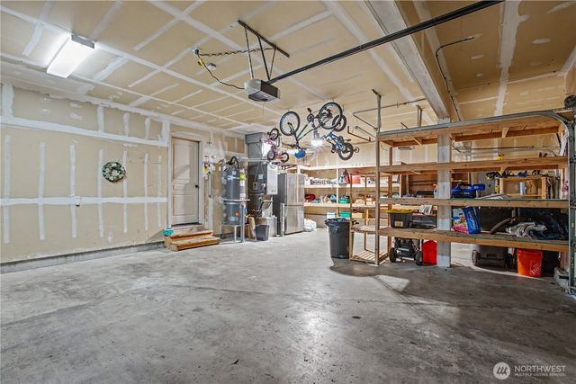 417 SW 353rd Street, Federal Way, WA 98023