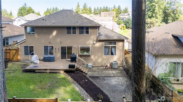 417 SW 353rd Street, Federal Way, WA 98023