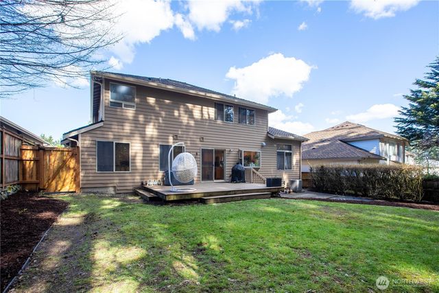 417 SW 353rd Street, Federal Way, WA 98023