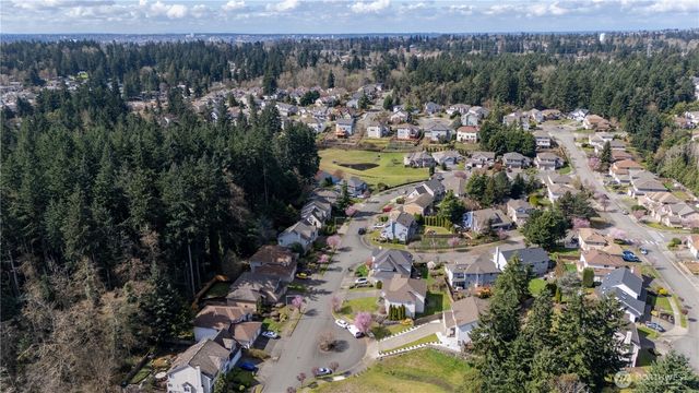 417 SW 353rd Street, Federal Way, WA 98023
