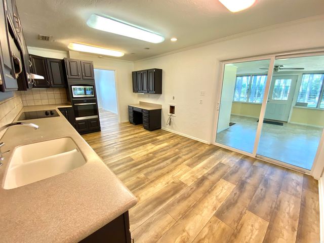 1612 W 4th Street, Fordyce, AR 71742