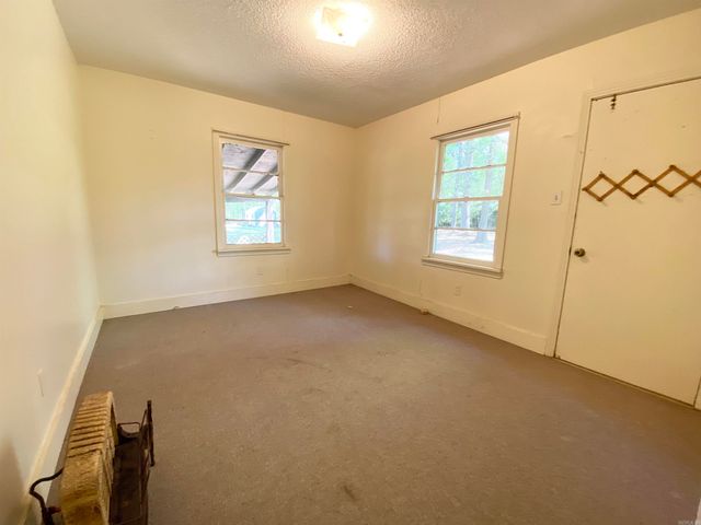 1612 W 4th Street, Fordyce, AR 71742
