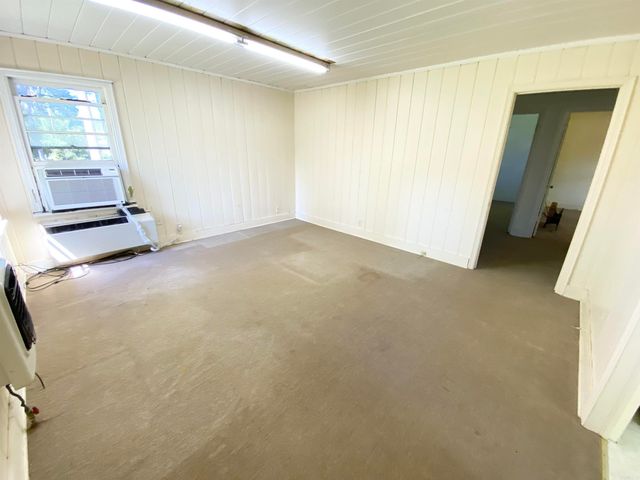 1612 W 4th Street, Fordyce, AR 71742