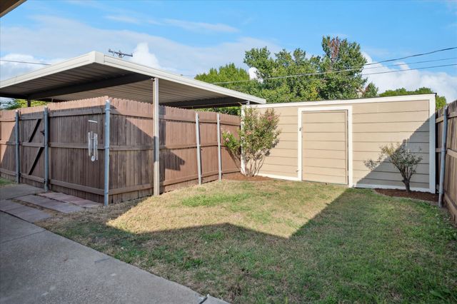 5927 Timbercrest Drive, Arlington, TX 76017