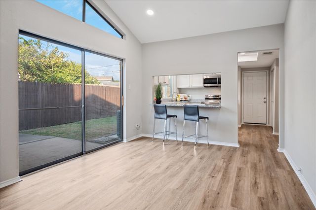 5927 Timbercrest Drive, Arlington, TX 76017