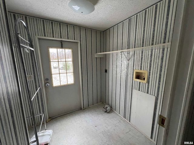 112 N Old Marion Road, Goreville, IL 62939