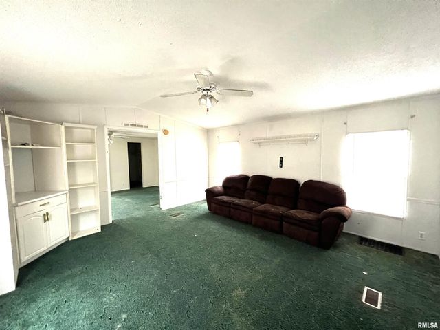 112 N Old Marion Road, Goreville, IL 62939