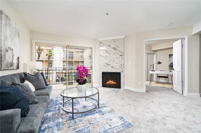 4760 Templeton Street 3226, Los Angeles, CA 90032
