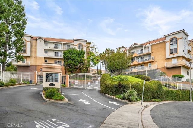 4760 Templeton Street 3226, Los Angeles, CA 90032