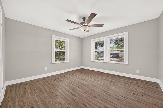 1213 Allen Street, Rosenberg, TX 77471