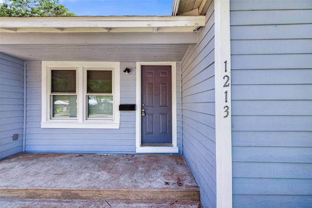 1213 Allen Street, Rosenberg, TX 77471