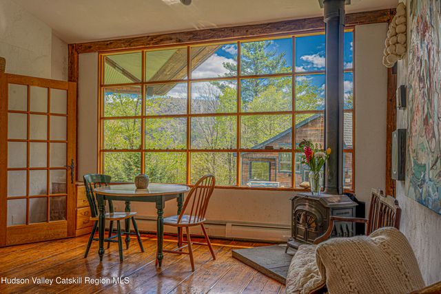 14 Lions Way, Woodstock, NY 12409