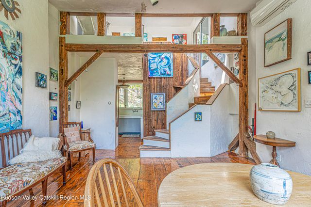 14 Lions Way, Woodstock, NY 12409