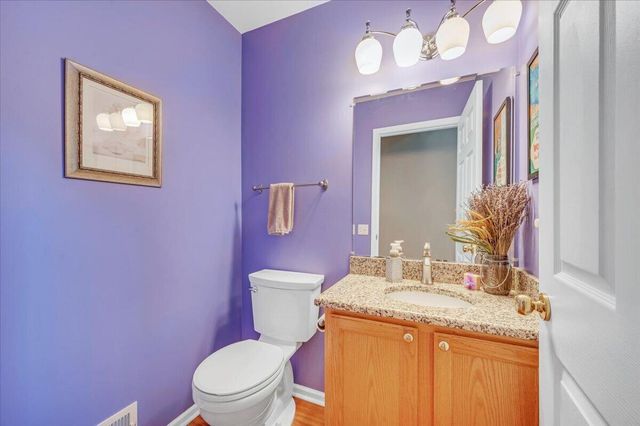 3100 Fry Road, Highland, MI 48357