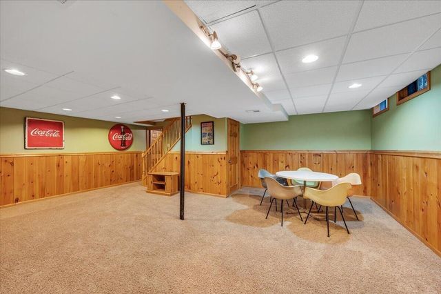 3100 Fry Road, Highland, MI 48357