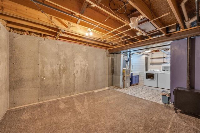 3100 Fry Road, Highland, MI 48357