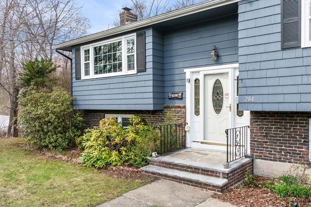 284 Lowell Street, Wakefield, MA 01880