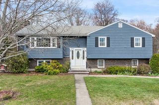 284 Lowell Street, Wakefield, MA 01880
