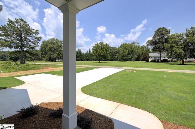 112 Whippoorwill Court, Williamston, SC 29697