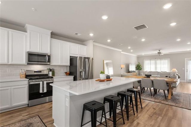 6117 Ogeechee Road SE, Smyrna, GA 30126