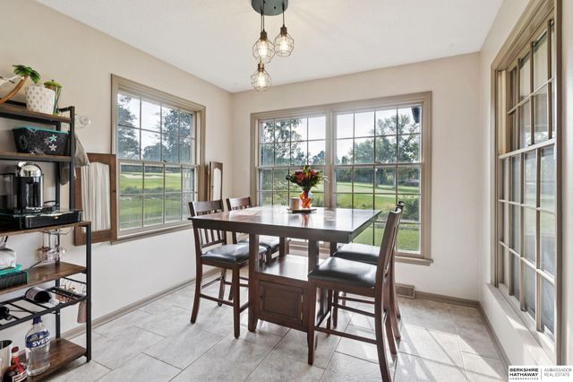 12605 Oakair Drive, Omaha, NE 68137