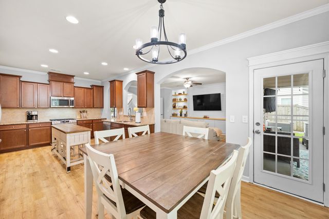 252 Overcup Loop, Summerville, SC 29486
