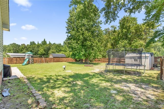 365 Chestnut Drive, Raeford, NC 28376