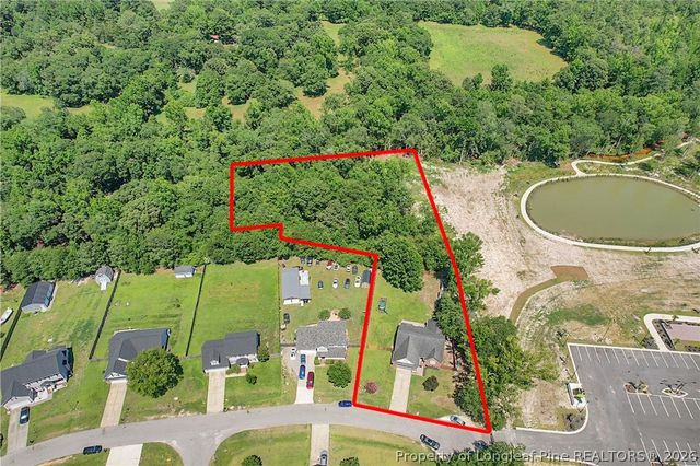 365 Chestnut Drive, Raeford, NC 28376