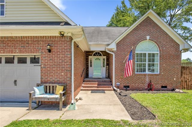 365 Chestnut Drive, Raeford, NC 28376