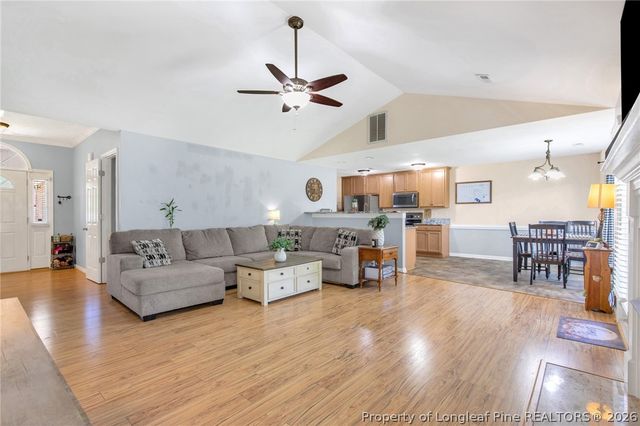365 Chestnut Drive, Raeford, NC 28376