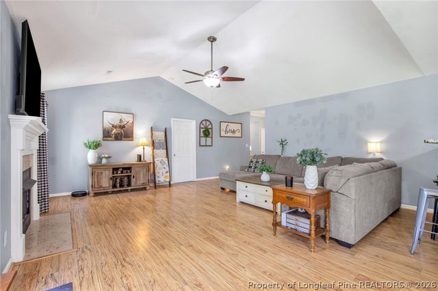 365 Chestnut Drive, Raeford, NC 28376