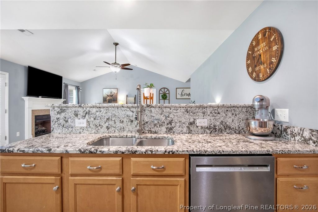 365 Chestnut Drive, Raeford, NC 28376 — photo 14