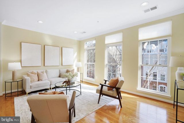 197 MARTIN LN, Alexandria, VA 22304