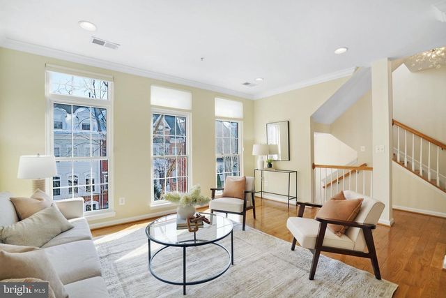 197 MARTIN LN, Alexandria, VA 22304