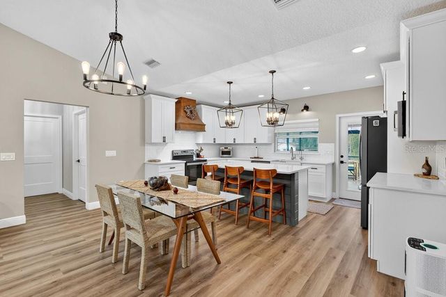 9054 LINCOLN ROAD, St Cloud, FL 34773