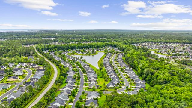 3146 Shorecrest Bay Dr., Murrells Inlet, SC 29576