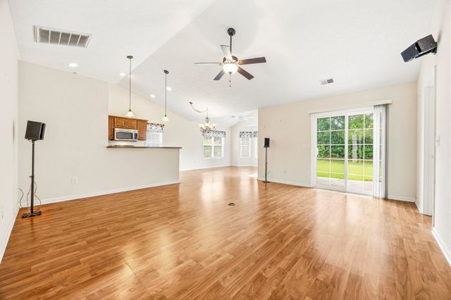 3146 Shorecrest Bay Dr., Murrells Inlet, SC 29576