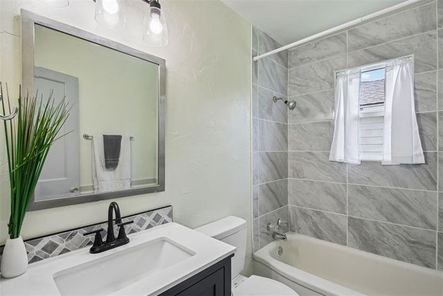 804 N Santa Fe Avenue, Purcell, OK 73080