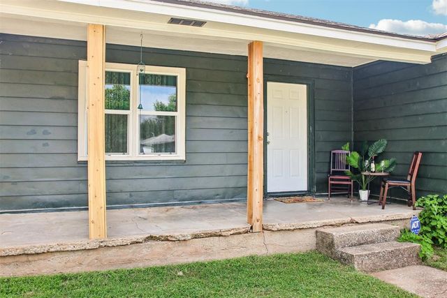 804 N Santa Fe Avenue, Purcell, OK 73080