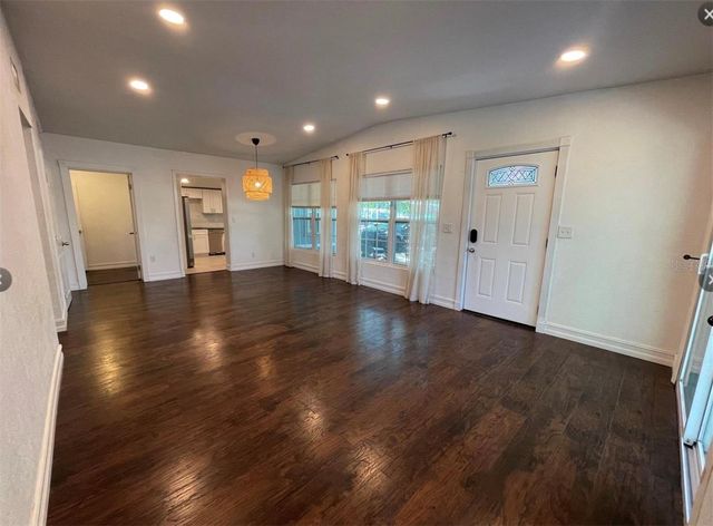 331 E 6TH STREET, Oviedo, FL 32766