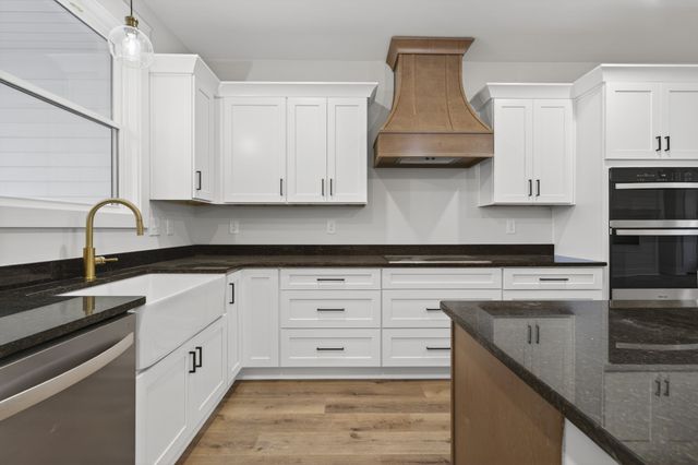 777 Rock Springs Rd, Castalian Springs, TN 37031