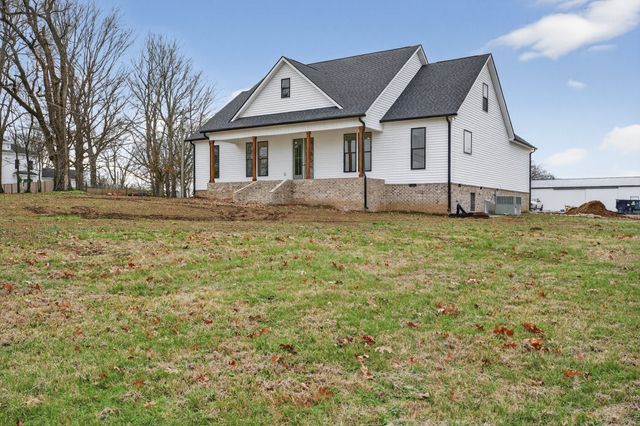 777 Rock Springs Rd, Castalian Springs, TN 37031