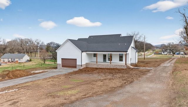 777 Rock Springs Rd, Castalian Springs, TN 37031