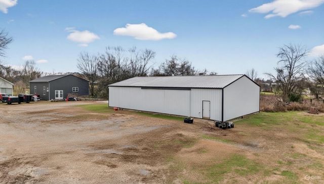 777 Rock Springs Rd, Castalian Springs, TN 37031