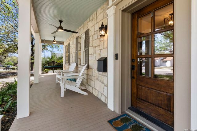 222 Retama, San Antonio, TX 78209