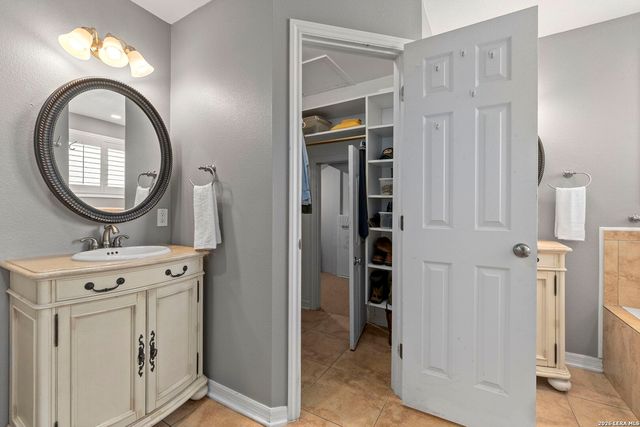 222 Retama, San Antonio, TX 78209